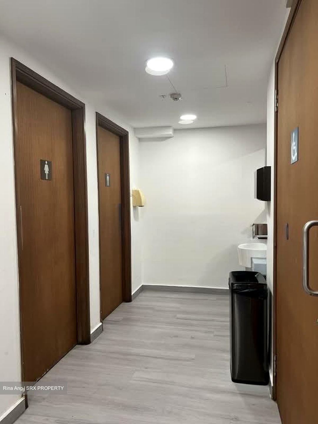 En Fu Mansions (D14), Office #532859471